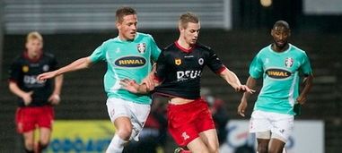 江汉区的中 江汉区的中