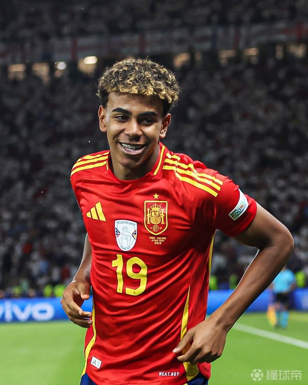 以紧凑阵型 以紧凑阵型